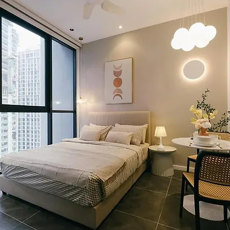 The Scarletz Klcc Apartment Kuala Lumpur Exterior photo